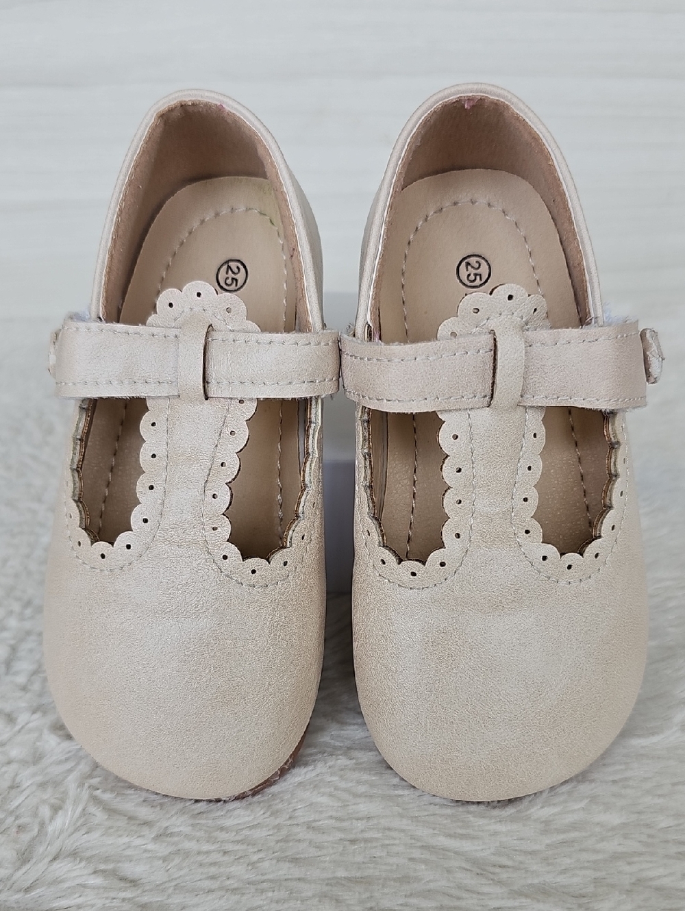Girls Cream T-Strap Mary Jane Dress Shoes